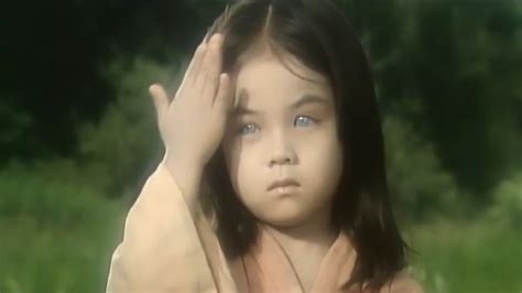日本神话电影《竹取物语》讲着来自于月球的蓝眼睛姑娘的身世之谜