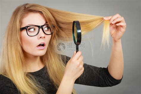 头发测试 女性几天洗一次头才最健康_健康频道_凤凰网
