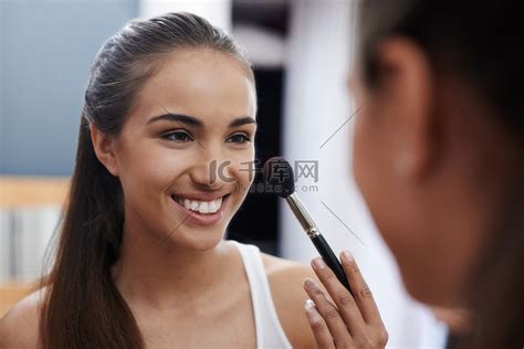 2019ITEC化妆考试结束 恭喜蒙妮坦80名化妆师获得超过38个国家的支持认可 - 化妆实践活动 - 蒙妮坦