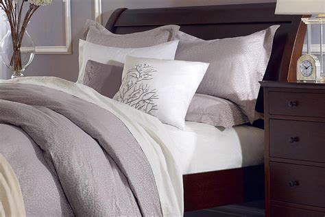 样板房床上用品现代美式灰色多件套定制家具卖场展厅酒店软装摆场-美间设计