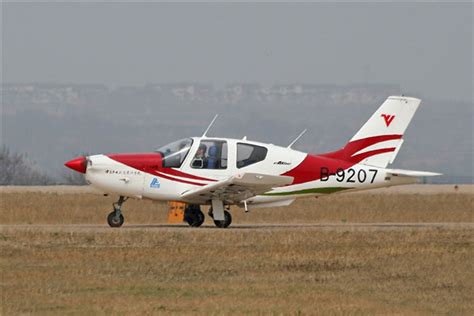 飞机图库-1-国内现货CTLS轻型运动飞机 、SportStar SL（运动之星SL-售价:66 万元-飞机网