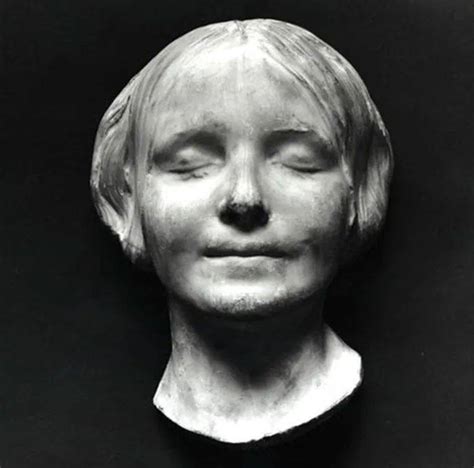 无名少女的死亡面具：世界上第一个心脏复苏模型_张雄艺术网