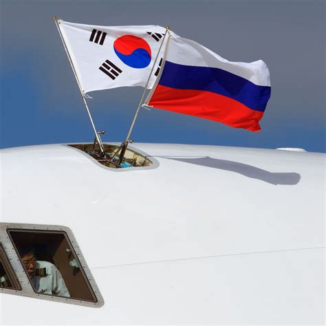 俄外交部：俄正与土耳其就发展军事合作沟通，赞赏土方S-400问题立场 - 香港法治报
