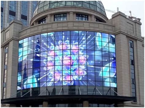 购物商场透明led屏项目 新传媒广告-联曼光电