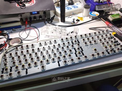 罗技G910键盘拆机教程