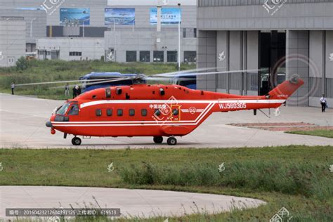 国产AC313直升机在大雨中试飞成功 风险性极高(图)_手机新浪网