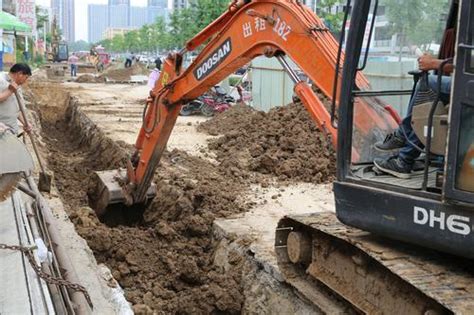 许昌网-市区投巨资改造供水管网