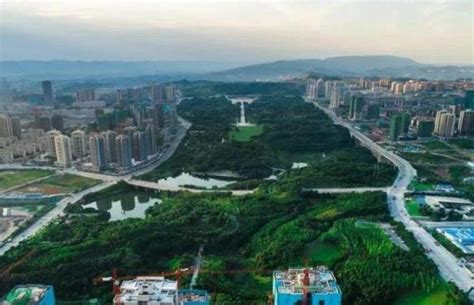重庆：城市公园 乐享假期-人民图片网