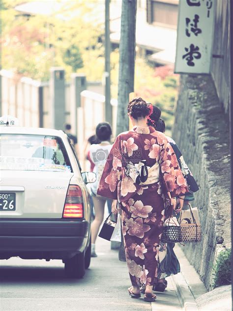 日本穿和服的女性背影图片素材_免费下载_jpg图片格式_VRF高清图片500526221_摄图网