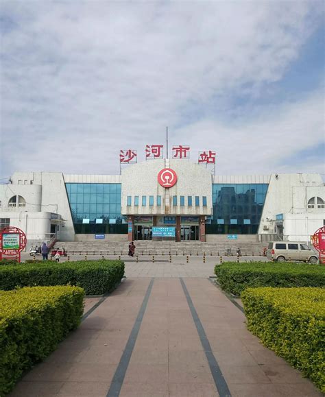 邢台123：邢台综合客运枢纽项目,6月底综合服务中心及主站房完成装修工程