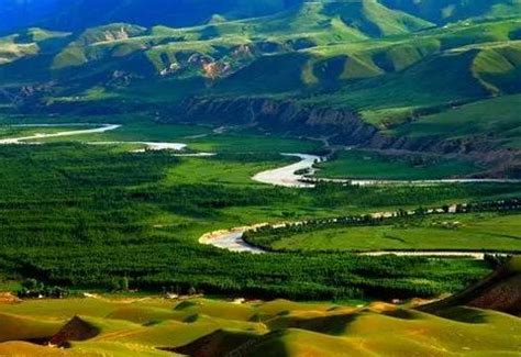去伊犁最佳旅游季节 去伊犁旅游有哪些好景点_旅泊网