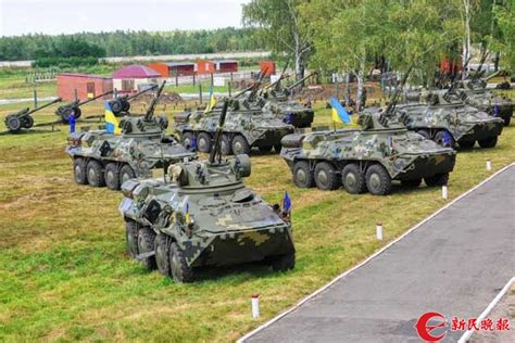 【军情】乌克兰国防部打造“北约标准军校”_军事_新民网
