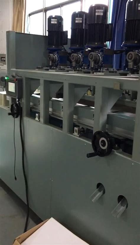 (木工机械) 木板压机，带自送料压机，各种非标冷压机-阿里巴巴