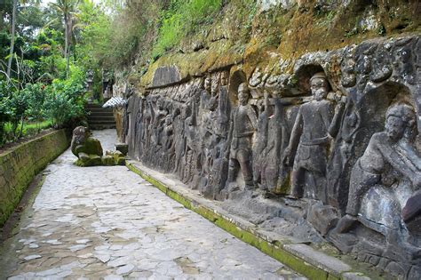 Add Yeh Pulu Carving to your day trip from Ubud, Bali
