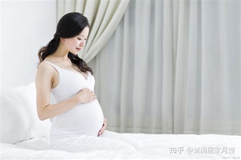 分娩时宫口开两指之后什么体位好（要分娩的孕妇对付阵痛的几种姿势，准妈妈好好看看！） | 说明书网