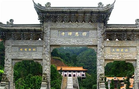 梧州自驾游十大景点 骑楼城第一，石表山风景区上榜_排行榜123网