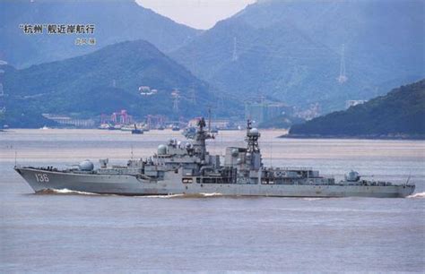 装最强反舰导弹！中国136现代级舰搭满了脚手架_新浪图片