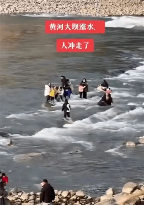 旗华-河南三门峡国际文博城 印象.天鹅城大型水上舞台