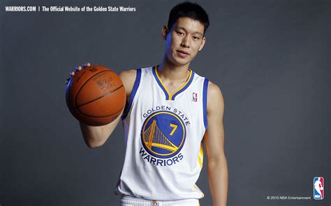 中国十大帅气篮球运动员 巩晓彬第一，有三位都来自新疆_帅哥_第一排行榜
