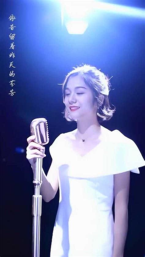 人美歌甜的小姐姐翻唱《天使的翅膀》，优美的歌声让我想起了初恋_腾讯视频