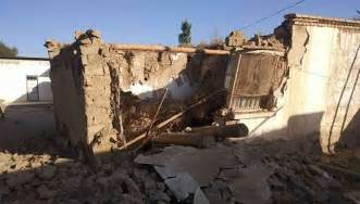 新疆精河县6.6级地震 已致32伤其中2人重伤|新疆|重伤|地震_新浪新闻
