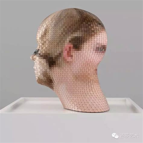 头部轮廓的抽象玻璃雕塑素材图片免费下载-千库网