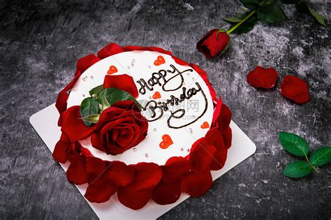 【玫瑰花蛋糕图片】【图】好看的玫瑰花蛋糕图片 2种方法教你做玫瑰花蛋糕(3)_伊秀美食|yxlady.com