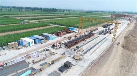 晋中PPP项目跨榆祁高速大桥首片预制箱梁成功浇筑
