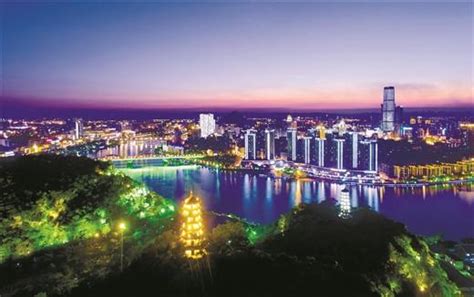 广西柳州十大旅游景点：龙潭公园排名第二(2)_巴拉排行榜