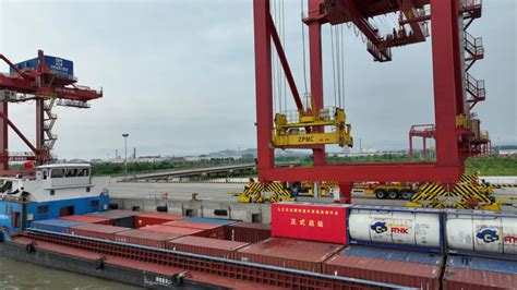 九江红光国际港外贸集装箱正式启运|九江市|集装箱|江西省_新浪新闻