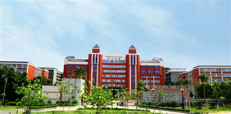 广州华立学院江门校区迎1153名新生！新增多个专业！
