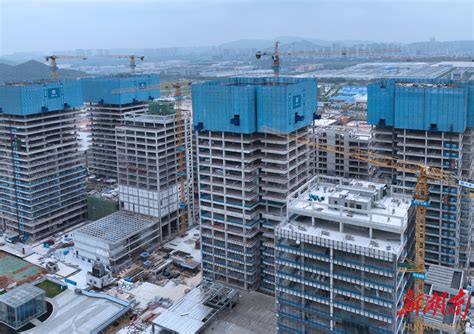 世界计算•长沙智谷第一工区首开区EPC项目全面封顶-新华网