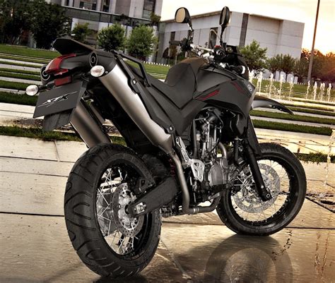 2022 Aprilia Tuareg 660 | First Ride Review | Motorcycle News