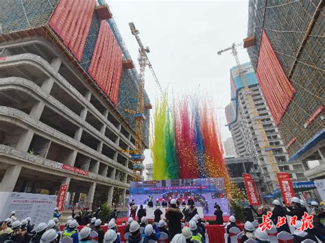 【10图】硚口古田龙湖天街旁 5000户小区底商现铺 层高6米 可餐饮,武汉硚口古田龙湖春江郦城K5地块长丰大道商铺商铺租售/生意转让出售 ...