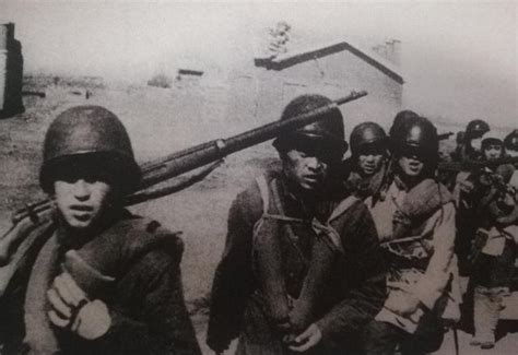 桂系军队实力到底有多强，为何在淞沪战场上，六万桂军就敢反冲锋