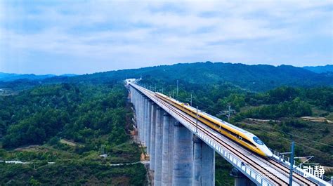 穿越108座隧道的贵南高铁是这样建成_滚动_资讯_黔讯网-贵州综合门户网站
