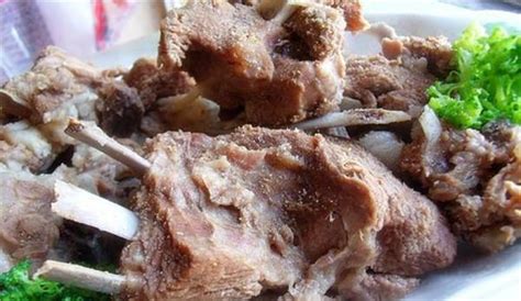 【正宗新疆羊肉串的做法,最正宗的做法步骤图解_怎么做好吃】_下厨房
