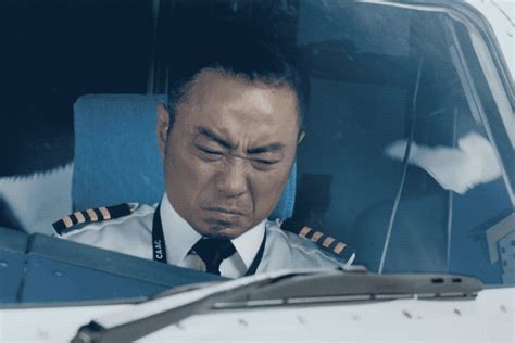 中国机长票房破10亿 仿佛坐了一趟飞机朱亚文6个字全片亮点|中国|机长-娱乐百科-川北在线