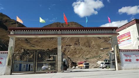 西藏日喀则万年实业有限公司采购2.2KW、3KW两用一备恒压供水设备两套-长沙中赢供水设备有限公司-厂家推荐价格超值,原理节能,智能系统,给水品牌！