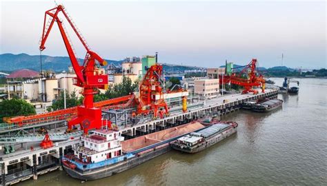 芜湖造船厂第2艘22000吨混合动力化学品船下水 - 在建新船 - 国际船舶网
