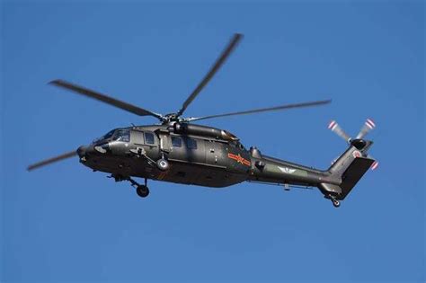 简氏：照片显示中国直20直升机已交付部队服役_凤凰网