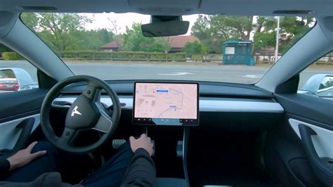 自动辅助驾驶再升级 体验特斯拉8.0系统-爱卡汽车