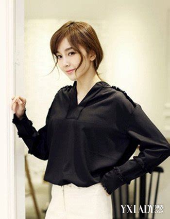 黑色衬衫温柔女生头像