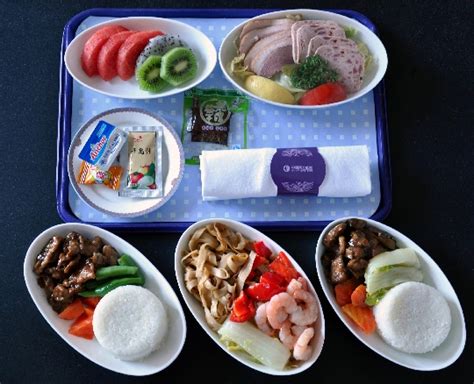 日本推出昆虫零食贩卖机：提供18种不同口味炸虫子 有的卖断货 - 国际视野 - 华声新闻 - 华声在线