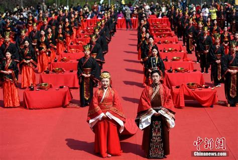 “笄冠之礼 成人之美”—— 贵州大学2016届研究生成人礼在中国文化书院举行