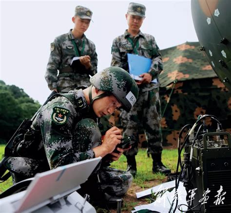 “国际军事比赛-2018” ，中国空降兵来啦 - 中国军网