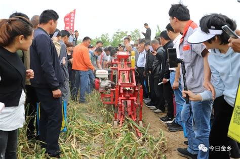 德化县举办农机新机具新技术推广现场演示会-中国福建三农网