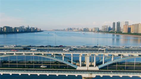 航拍杭州复兴大桥双层车流mp4格式视频下载_正版视频编号102763-摄图网