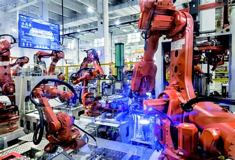 更智能！更高效！更低耗！这个“松江智造”的新系列重型机器人将赋能汽车制造 - 产业资讯 - 海西智造
