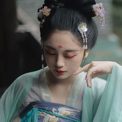 古风小黑伞头像图片女生